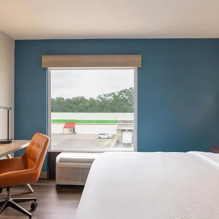 Holiday Inn Express & Suites Opelousas By Ihg Exterior photo
