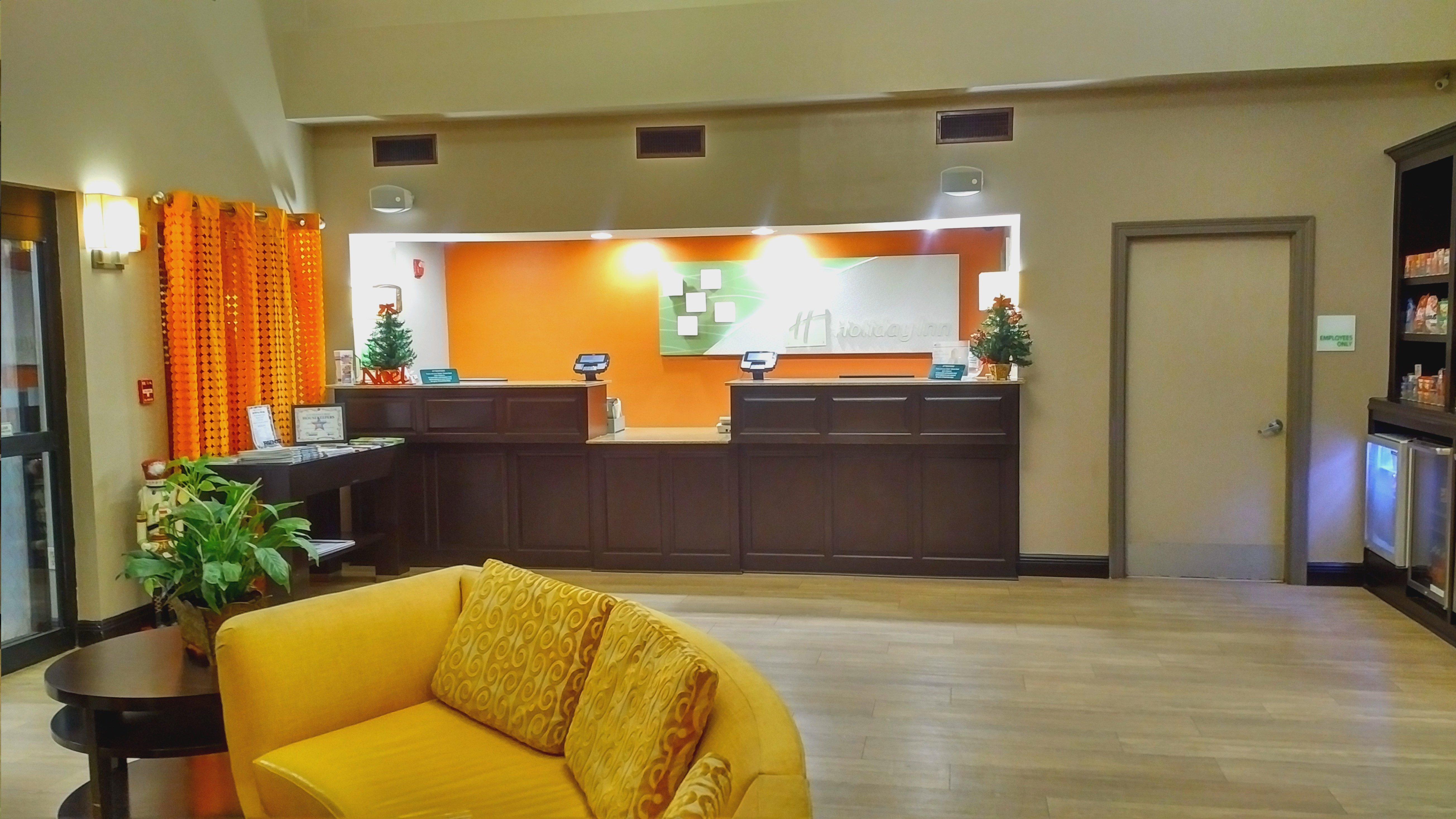 Express & By Ihg 3*
