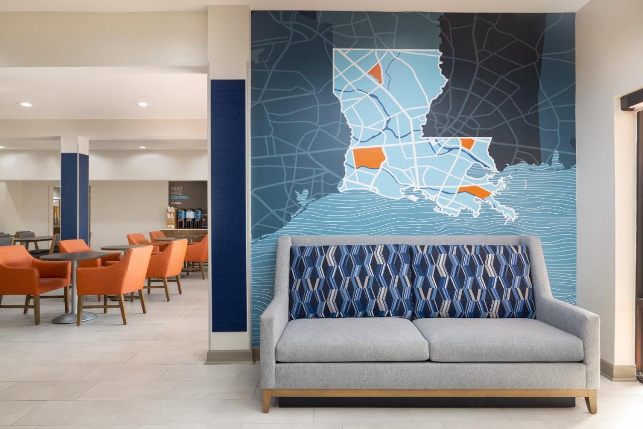 Express & By Ihg Opelousas