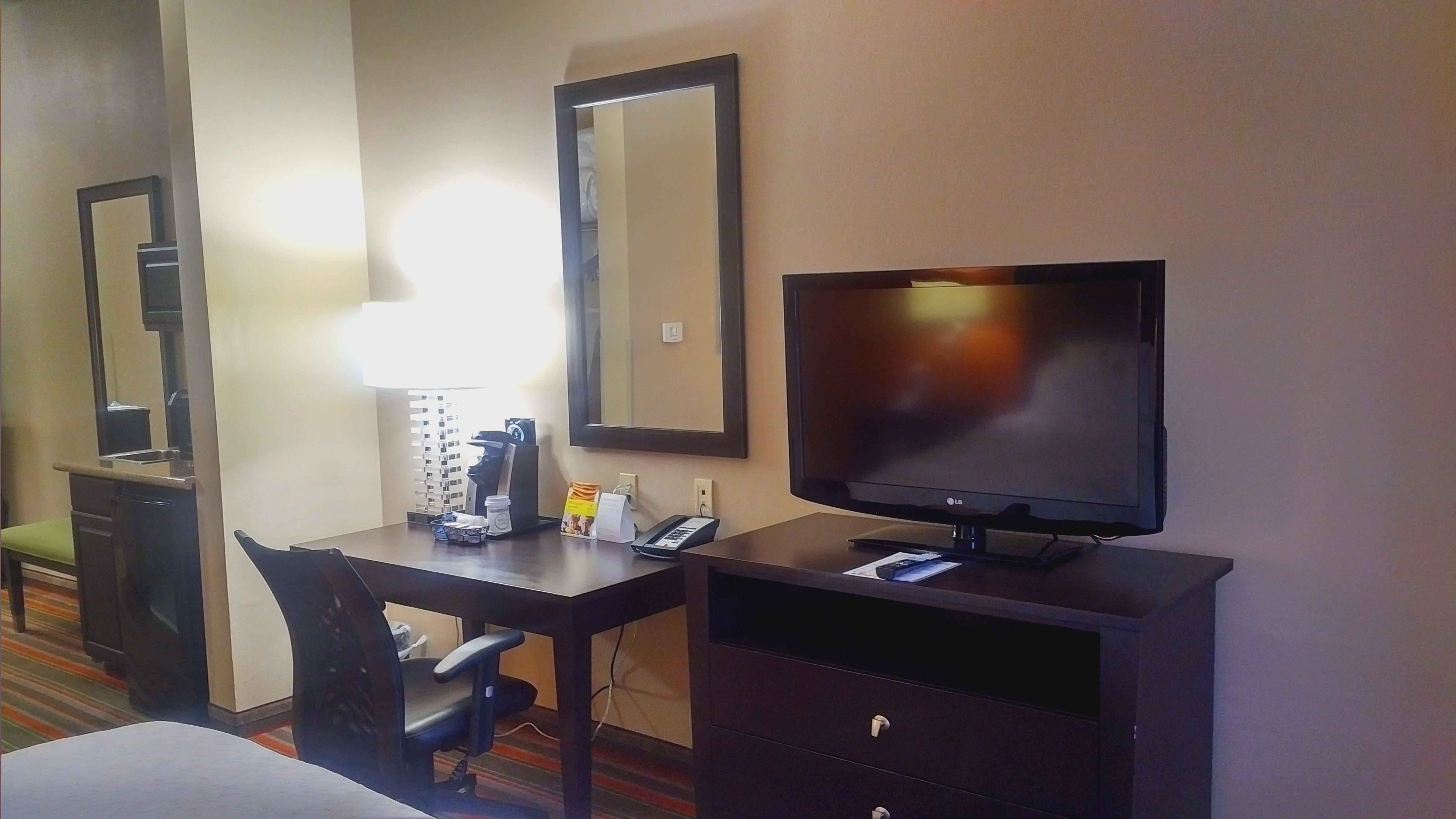 Express & By Ihg