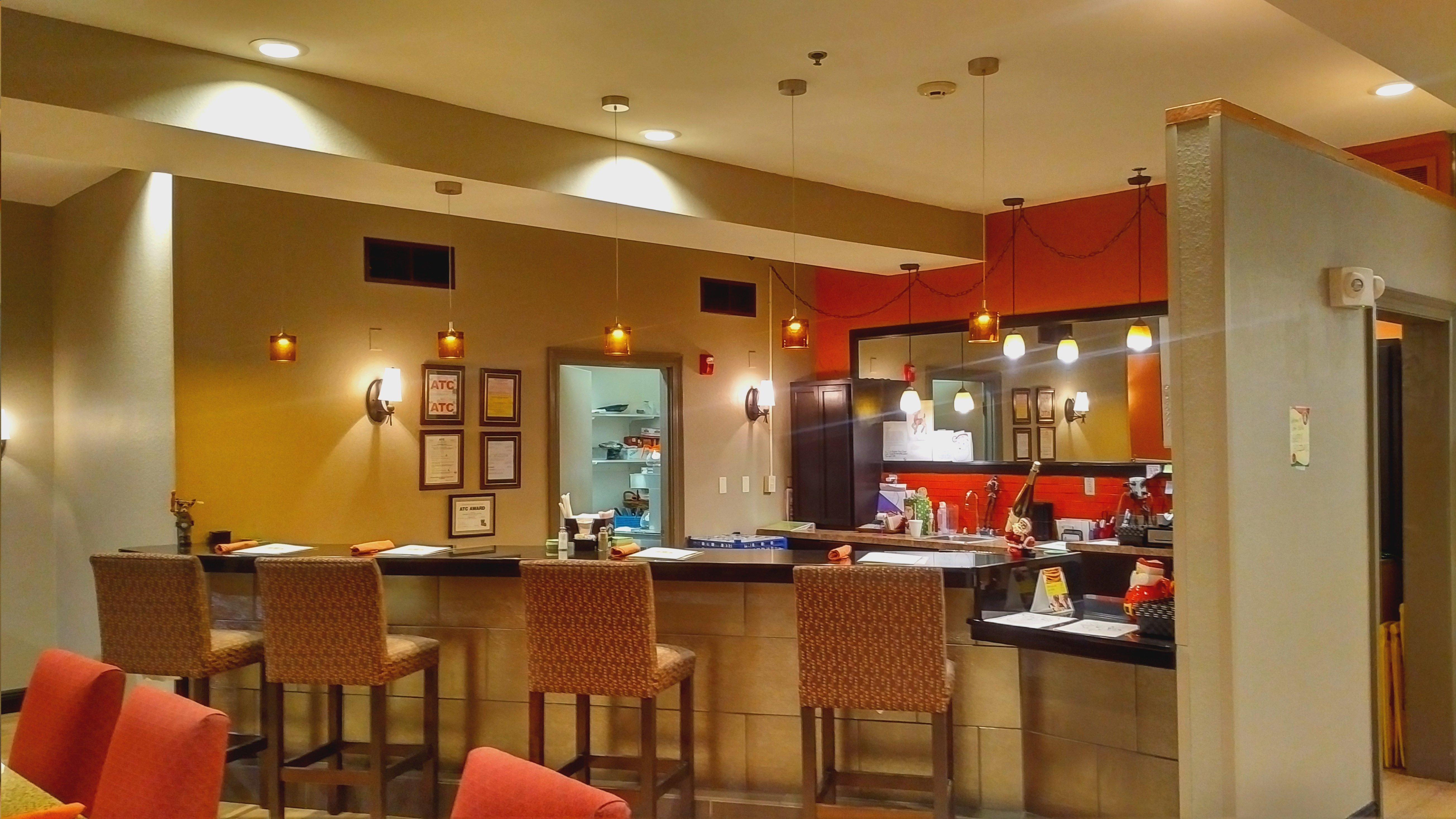 Express & By Ihg