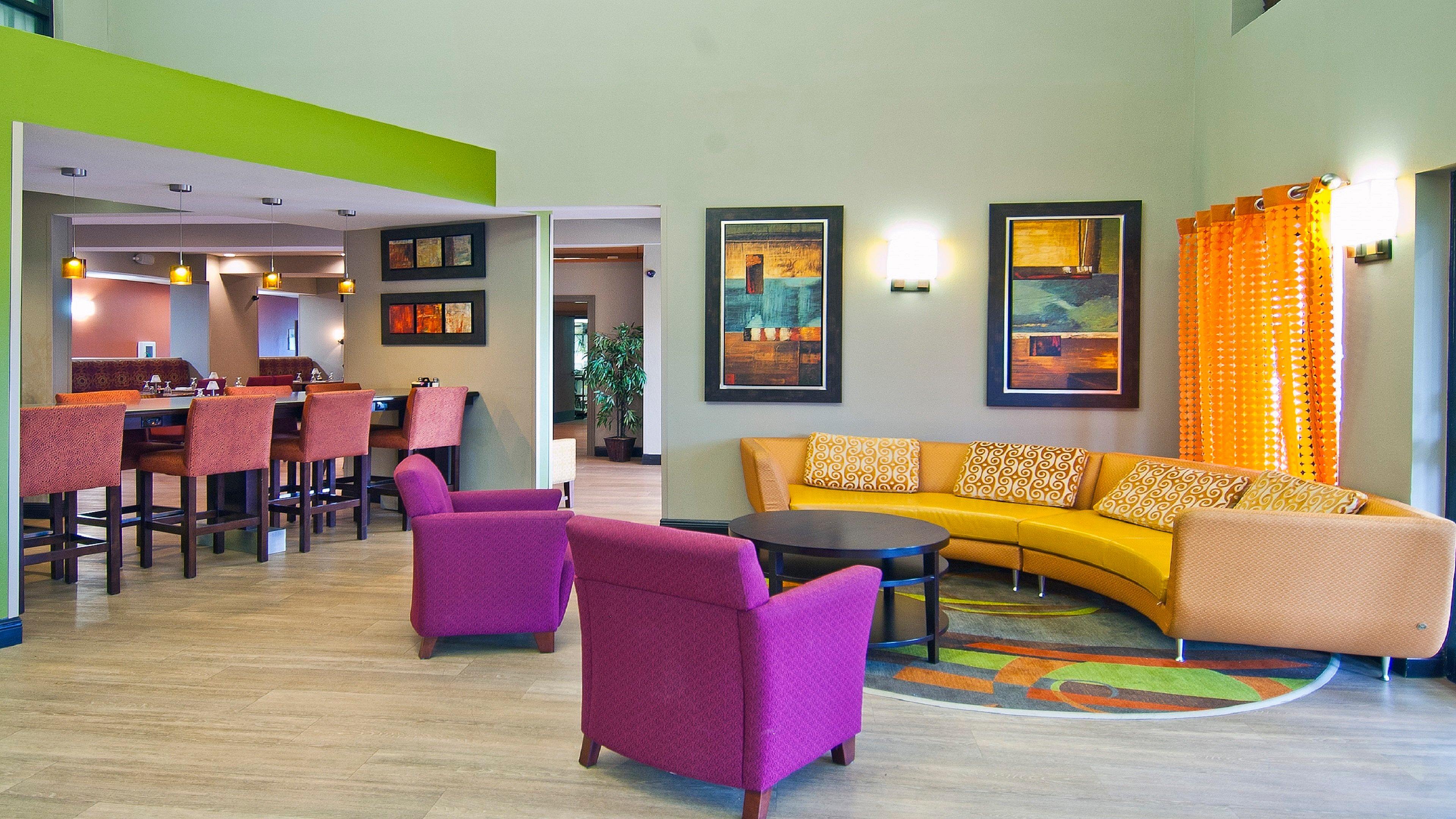 Express & By Ihg 3*